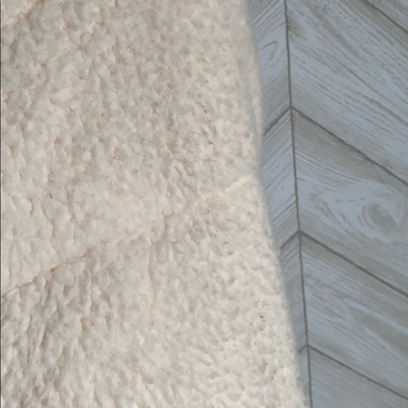 Sweaty Betty cream teddy Sherpa bomber coat jacket - Picture 5 of 8